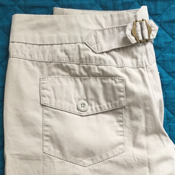 Light gray long shorts - Picture 8 of 8